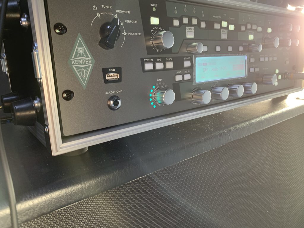 Kemper Profiling Amplifier ( ケンパープロファイリングアンプリファイヤー ) | TomanderZのブログ